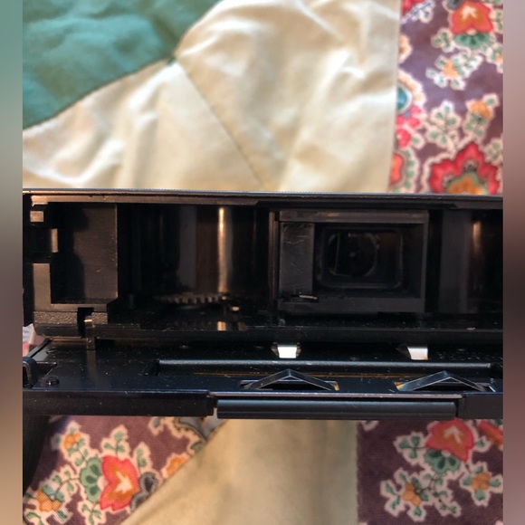Vintage Kodak Pocket Instamatic 20 Camera - Picture 9 of 12
